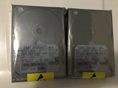 TWO IBM Deskstar 07N4114 DTLA-307015 15GB Internal 3.5 Hard Drives IDE DP 067YGJ - Image 1 of 4