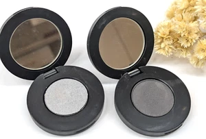 LOTE 2💋Youngblood Mineral Cosmetics Sombra de Ojos Prensada Tormenta Platino Kit de Maquillaje - Imagen 1 de 6