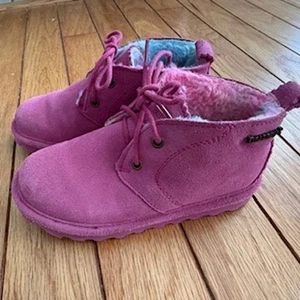 Niñas BearPaw Rosa Gamuza Tie-dye Mezcla de Lana Forro Botines Juveniles Talla 13  - Imagen 1 de 13
