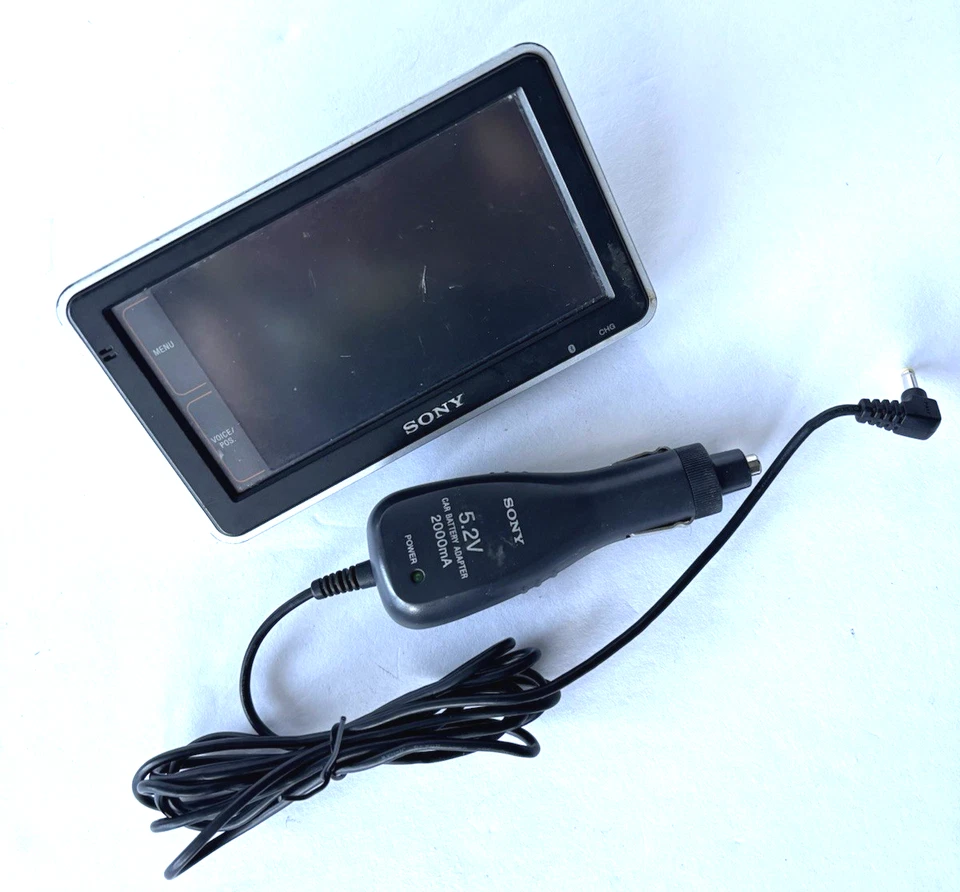 SONY nav-u NV-U83T GPS 4.3" Widescreen w/ Car Adapter Power Cord XADC3 bundle - Image 1 of 4