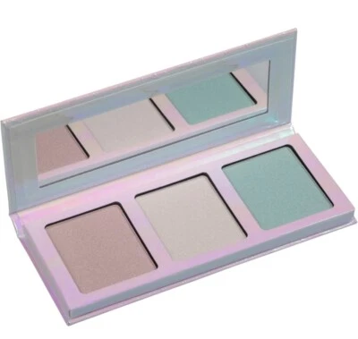 3 of essence Go for The Glow Makeup Highlighter Palette - D65843 - Image 1 of 4