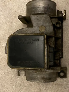 Toyota Mass Air Flow Meter 22250-43100 197100-3040 - Picture 1 of 2