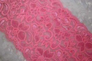 Lencería 5 yardas brillante chicle rosa neón elástico transparente costura ribete encaje 6" ancho - Imagen 1 de 2