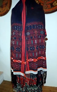 Ulos Batak Ceremonial Shoulder Cloth loom Woven Sumatra Heavily Beaded Vintage - Picture 1 of 19