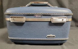 American Tourister Tiara Vintage Train Case Luggage - No mirror/makeup tray/key - Picture 1 of 14