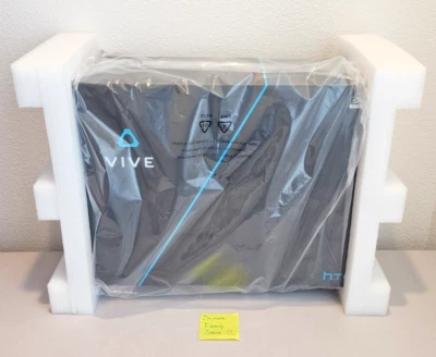 NEW RARE Original HTC Vive VR Headset Complete Set Full Kit Virtual Reality - Image 1 of 4
