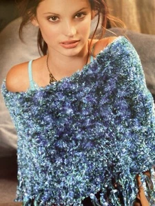Sirdar 8559 Boa Knitting Pattern Lady's Poncho One Size - Picture 1 of 3