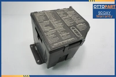 1998 JAGUAR XJ VANDEN PLAS 4.0L V8 GASOLINE FUSE RELAY BOX BLOCK W/ COVER OEM - Image 1 of 4