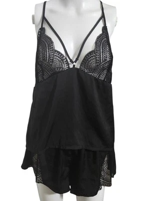 Conjunto de pijama BLUEBELLA negro Kelsa Cami 10 lencería grande conjunto de salón  Foto 1 de 4