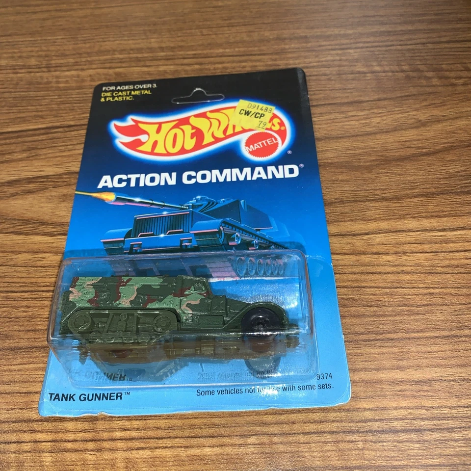 1990 Mattel Hot Wheels Die Cast Metal 9371 Camo Command Tank