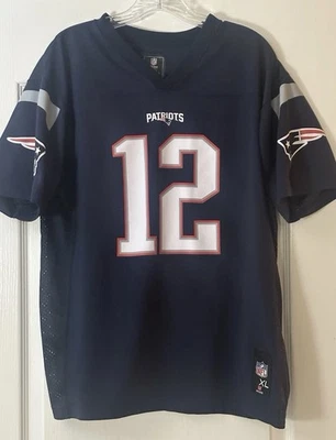 (Lote de 2) Paquete de los Patriots de la NFL, 2 camisetas XL juveniles Tom Brady + Rob Gronkowski Foto 1 de 4