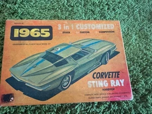 Kit modelo vintage 1965 Corvette Stingray techo rígido Palmer Estados Unidos construcción parcial - Imagen 1 de 16