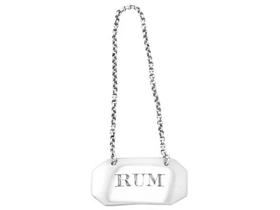 Boleto de jarra/botella etiqueta 'ron' de plata esterlina de Newcastle georgiano Foto 1 de 4