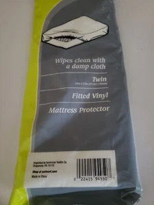Passender Vinyl-Matratzenschutz bis zu 12 Zoll tief Twin - Bild 1 von 2