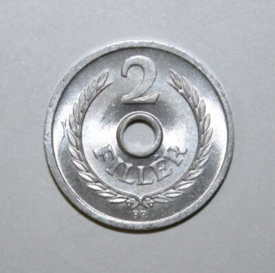 S8 - Hungary 2 Filler 1971 Brilliant Uncirculated Aluminum Coin - Wreath - Image 1 of 2