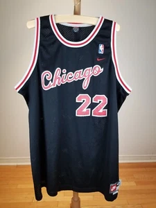 VINTAGE NIKE CHICAGO BULSS #22 WILIAMS NBA BASKETBALL SWINGMAN JERSEY SZ 4XLARGE - Picture 1 of 5