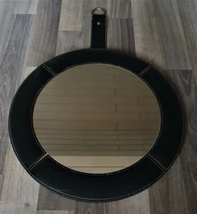 Wandspiegel Leder / Kunstleder rund schwarz 60er ähnlich Münchner Werkstätten - Bild 1 von 5
