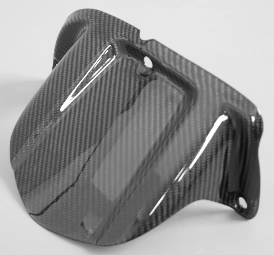 Abrazadera trasera Yamaha FZ1 Fazer (2006-2015) FZ8 (2011) - 100 % fibra de carbono Foto 1 de 4