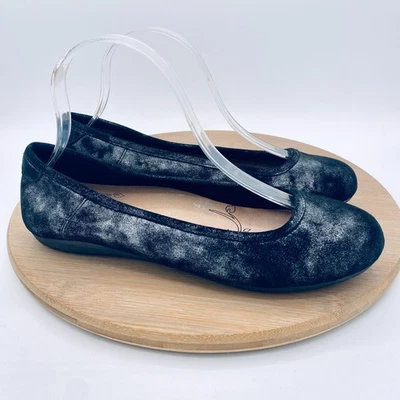 Taos Shoes Womens 8 Black Leather Slip On Comfort Ballet Flats - Image 1 of 4