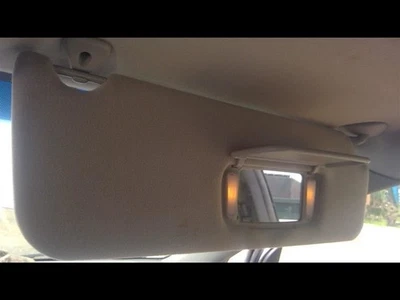 Parasol derecho pasajero iluminado se adapta 05-10 SIENNA 136944 Foto 1 de 4