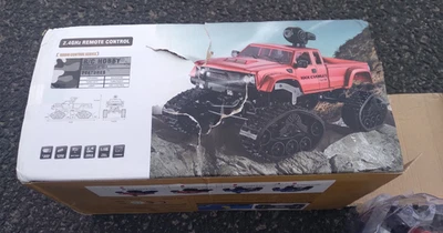 RC Rock Crawler 4 WD Truck Red 2.4 GHz OPEN BOX - Image 1 of 4