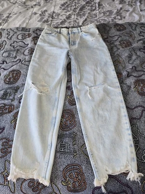 Pantalones de mezclilla Bershka para mujer talla 6 - Colección Bershka Denim Foto 1 de 4