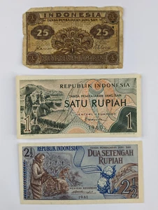Lot of 34 Indonesia Sen Bank Notes - (31) 1964 (1) 1947 (1) 1960 (1) 1961 - Picture 1 of 12