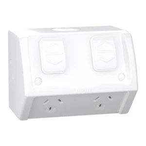 Clipsal Double Weatherproof Powerpoint White | WSC227/2-RW - Picture 1 of 6