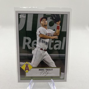 2021 Topps 1952 Redux Mike Trout #T52-27 Los Angeles Angels