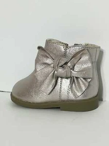 Garanimals Infant Boot Size 3 Color Sliver (LOC TUB G S-8) - Picture 1 of 3