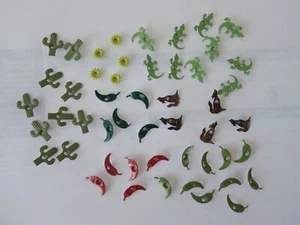 50 Asst Southwestern 1/8 Eyelets Desert Cactus Chili Pepper Lizard Coyote Sun - Picture 1 of 1