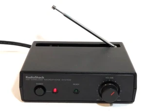 Vtg Radio Shack FM Wireless Microphone System Model 32-1221B *base receiver only - Picture 1 of 4
