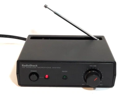 Vtg Radio Shack FM Wireless Microphone System Model 32-1221B *base receiver only - Image 1 of 4