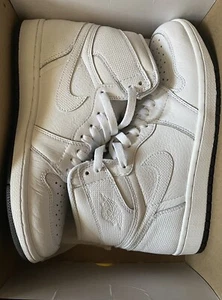 Nike Air Jordan 1 Retro White Perforated Size-8.5 555088-100 - Picture 1 of 10
