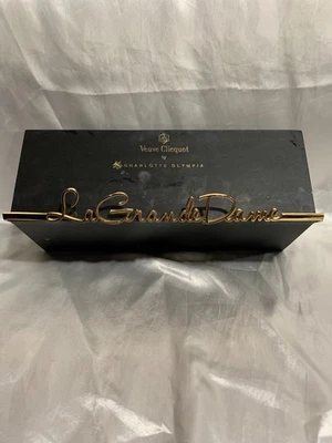 Veuve Clicquot Champagne Gift Box 2006 By Charlotte Olympia La Grand Dame (READ) - Image 1 of 2