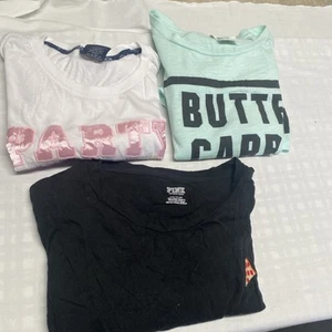 LOT OF 3 VICTORIA SECRET PINK SHORT SLEEVE T-SHIRTS 1-MEDIUM 2-LARGE - Picture 1 of 8