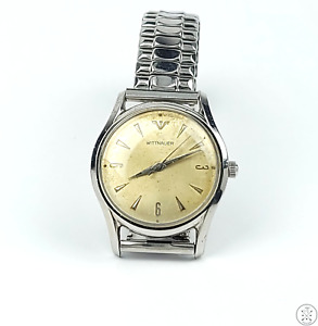 1960s Wittnauer 34 mm 11WSG 17 Jewel Mechanical Vintage Watch
