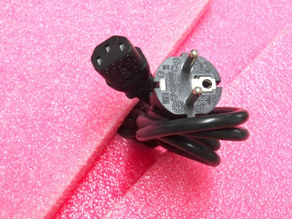 Lot x6 : cordon câble d'alimentation secteur vers IEC CEE ~ 250v 10A ~ 1.5 mètre - Photo 1/1