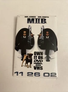 Men In Black II Promo Pin Back Button P13 - Picture 1 of 3