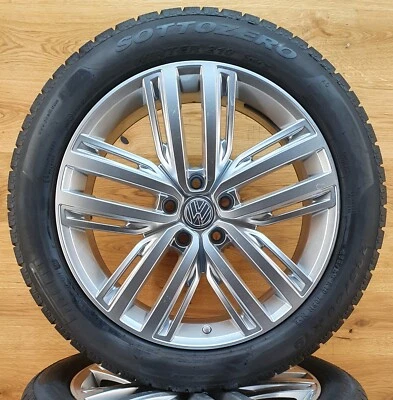 Original  VW Tiguan II 5NA  Winterkompletträder 235/50 R19 5NA601025N Auckland - Bild 1 von 4