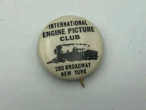 Vintage International Train Engine Picture Club NY 1" Button Pin Pinback rar - Bild 1 von 12
