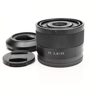 Sony FE 35mm f2.8 ZA Sonnar T* Lens E-Mount SEL35F28Z #884 - Picture 1 of 7