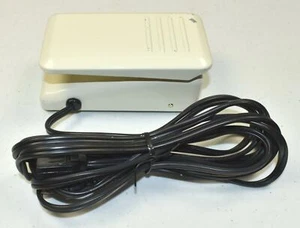 Cable de alimentación de pedal - Máquina de coser Singer - Número de pieza YT-50T - Imagen 1 de 5