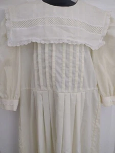 THE CHILDREN'S HOUR Girls Dress Vintage Eyelet Bib Front No Size Tag Large? - Picture 1 of 10