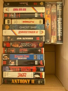 17 VHS Video Filme Ü18 Sammlung Paket Konvolut Restposten Lagerverkauf Abverkau1 - Picture 1 of 2