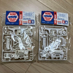 Tamiya Aero Mini 4WD Super X Chassis White 2 Sets, Mini 4WD Series, NIB - Picture 1 of 2