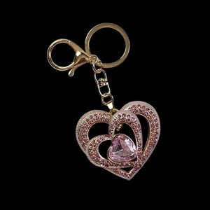 Betsey Johnson Sparkling Pink Triple Heart Bag Swag Bling Keychain Clip Charm - Picture 1 of 2