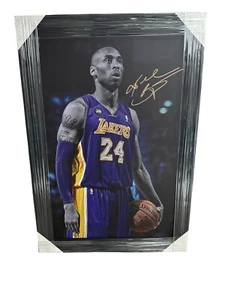 Marco profesional con impresión en lienzo de baloncesto 39x27 Kobe Bryant Los Angeles Lakers - Imagen 1 de 3