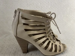 Heart in D Womens High Heels Sz 6.5 Beige Sexy Strappy Peeptoe Lace Up Cone Heel - Picture 1 of 8