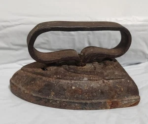 Vintage Antique Heavy Cast Iron Clothes Sad Iron Door Stop Old 7 lbs - Picture 1 of 8